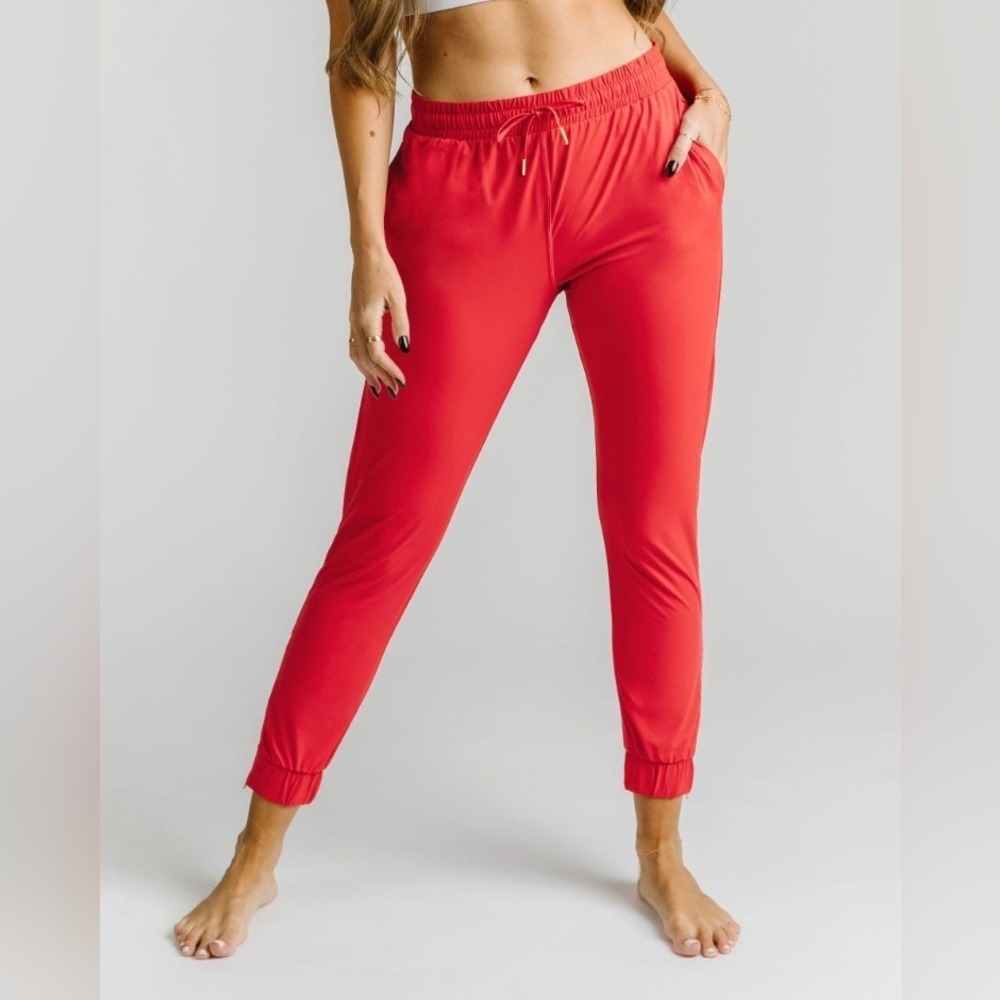 Zyia Active Red Everywhere Zipper Joggers Womens L High Rise Tapered Pants